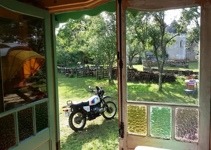 Les Roulottes Du Lot 格拉马