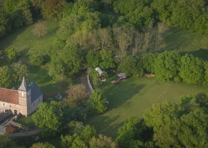 Nocleg ze śniadaniem Les Roulottes Du Lot 3*